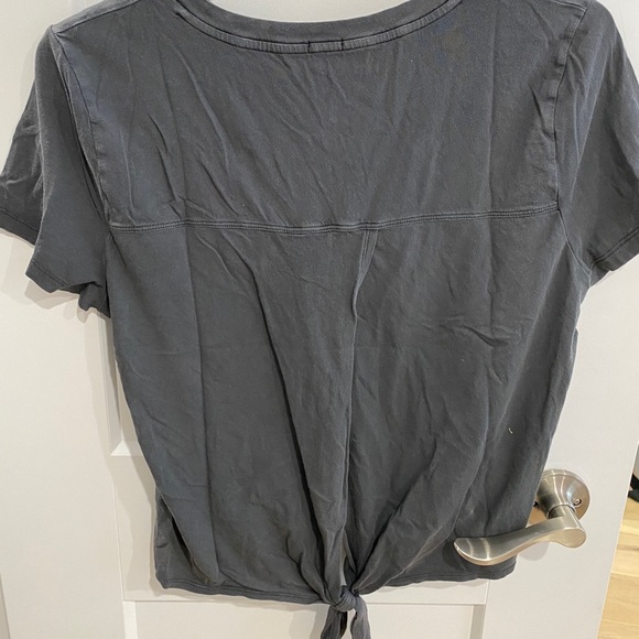 aerie open back tie t-shirt - Picture 2 of 2